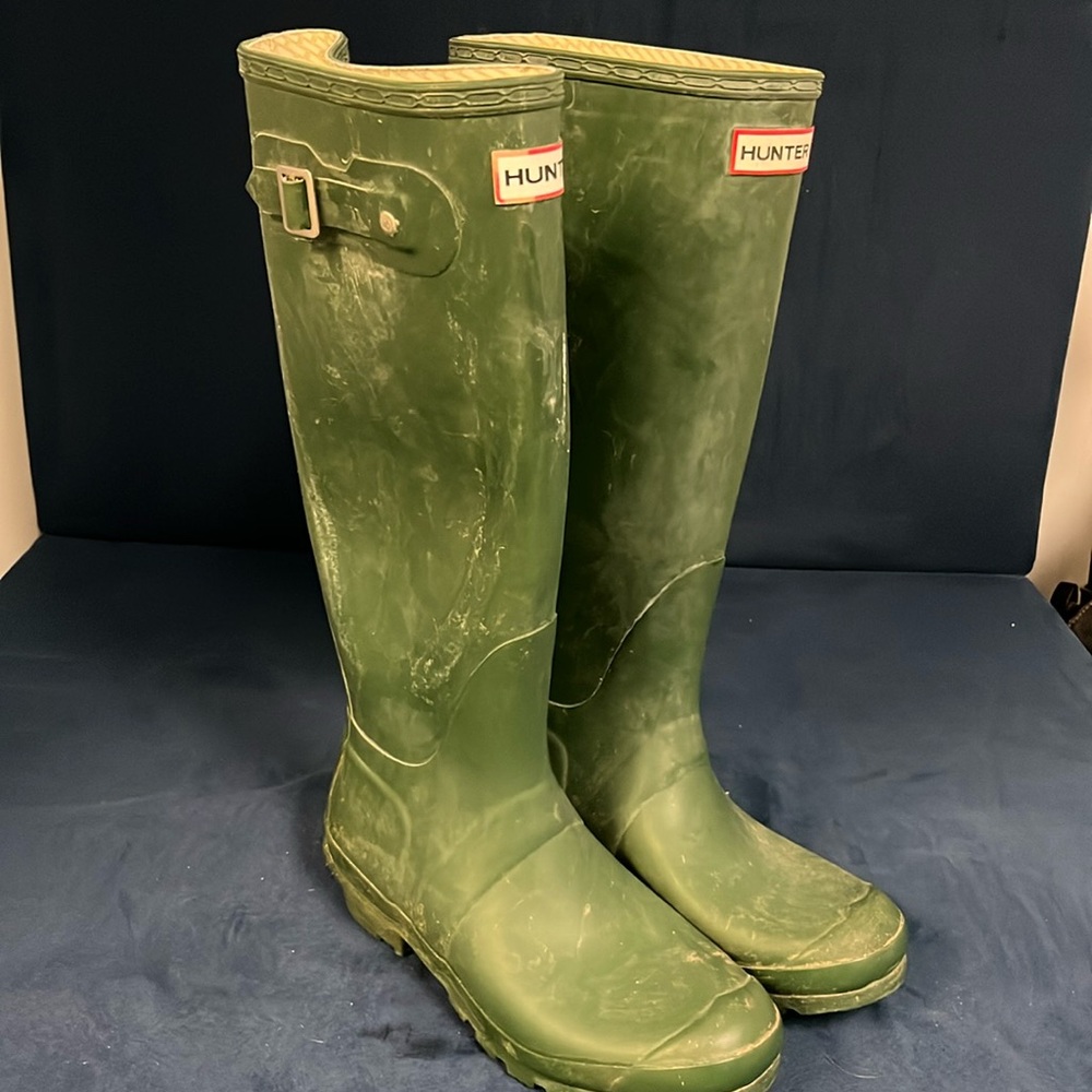 Hunter boots size 8